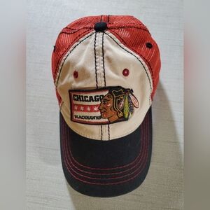 Chicago Blackhawks trucker hat adjustable